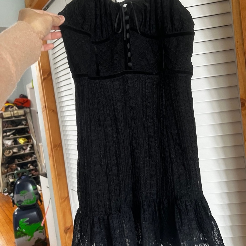 Elegant Black Lace Dress
